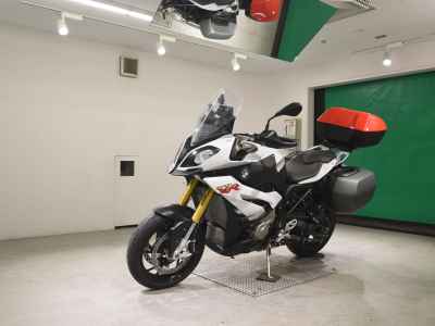 BMW S1000XR 2016