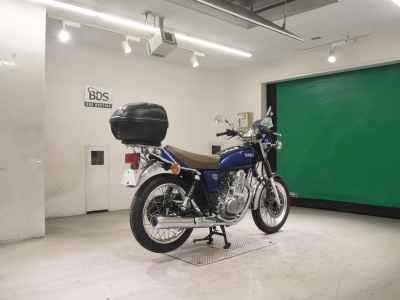 Yamaha SR400 2021