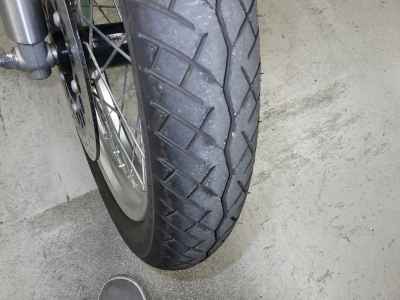 Yamaha SR400 2021
