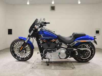 Harley-Davidson Breakout FXBR1920 2025