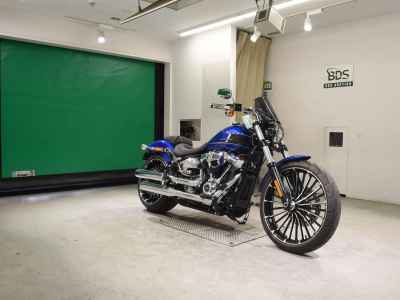 Harley-Davidson Breakout FXBR1920 2025