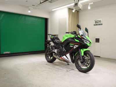 Kawasaki Ninja 650 2022