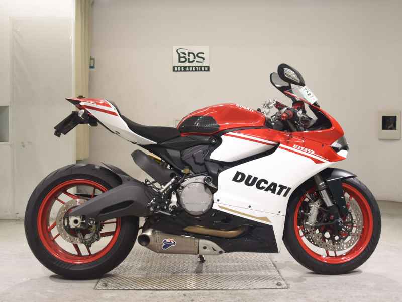 Ducati 900 MHR 2016