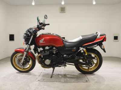 Honda CB750SF 2008
