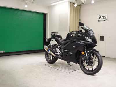 Yamaha YZF-R3 2024