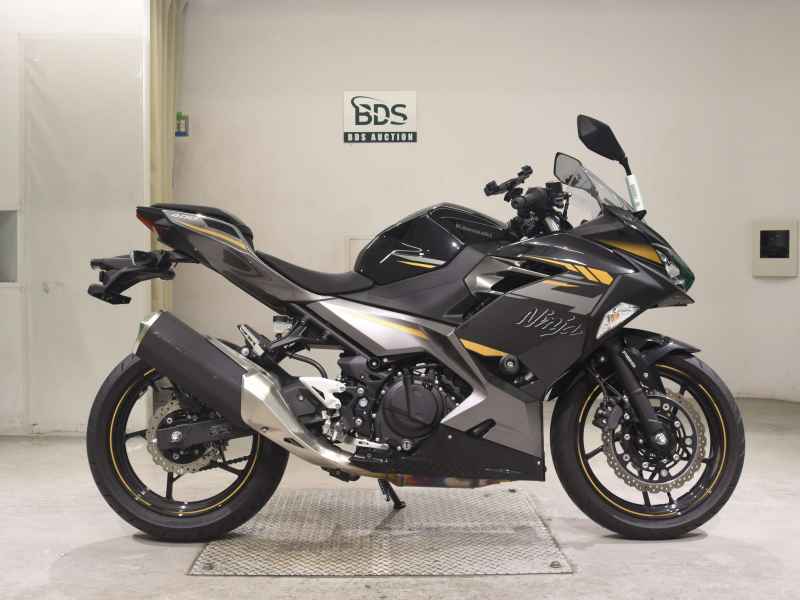 Kawasaki Ninja 400 2023