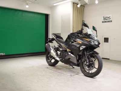Kawasaki Ninja 400 2023