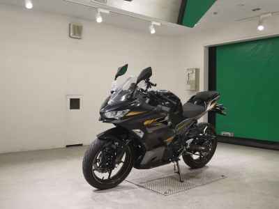 Kawasaki Ninja 400 2023
