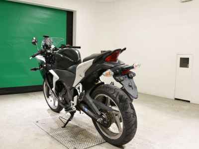 Honda CBR250R 2011