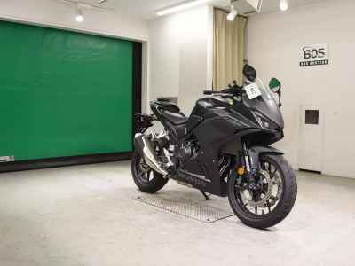 Honda CBR400R 2025