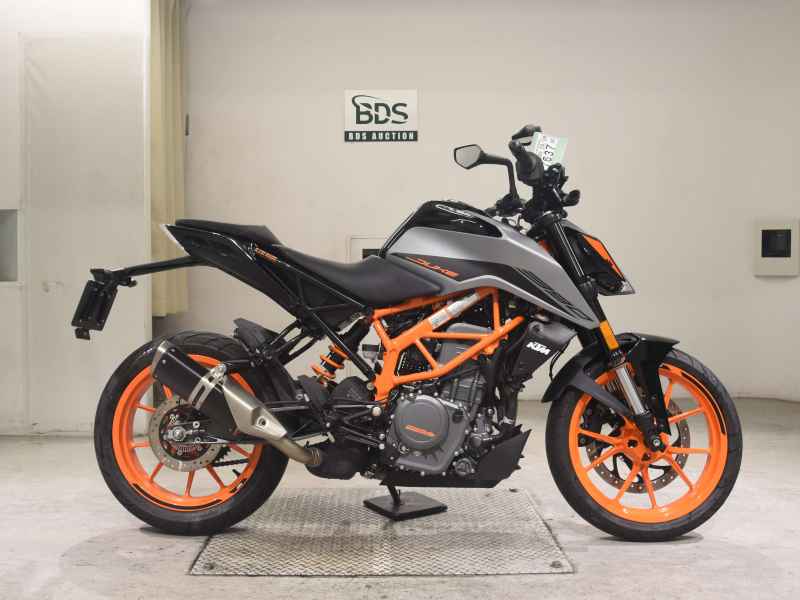 KTM 390 Duke 2023