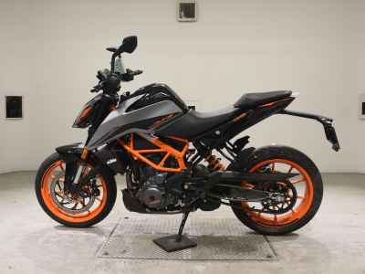KTM 390 Duke 2023