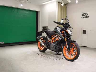 KTM 390 Duke 2023