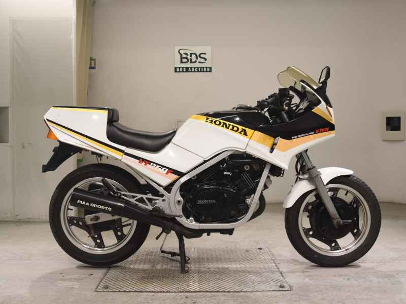 Honda VT250F Xelvis