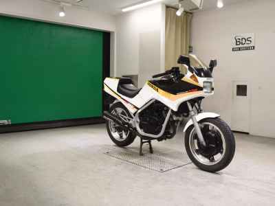 Honda VT250F Xelvis