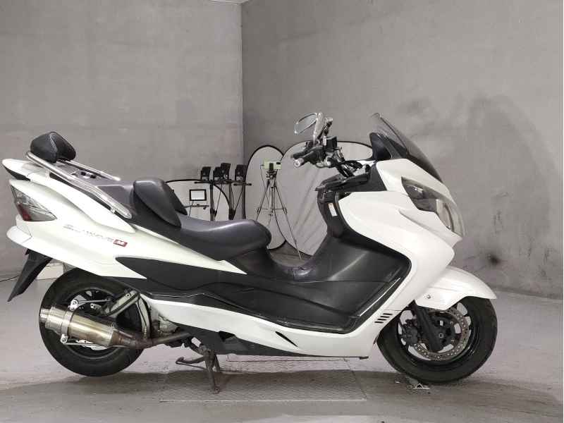Suzuki Skywave 250M