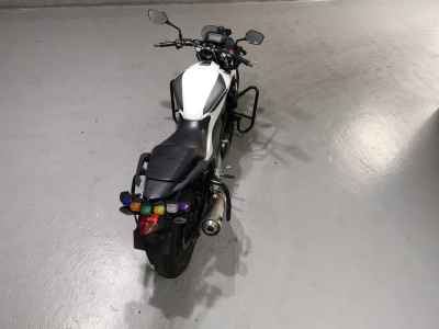 Honda SR400 2019
