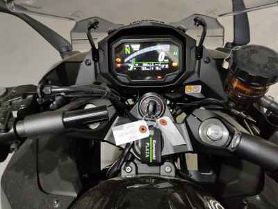 Kawasaki Ninja 1000SX 2025