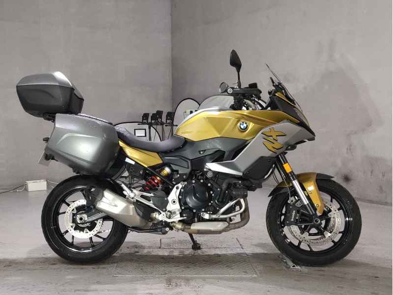 BMW F900XR 2021