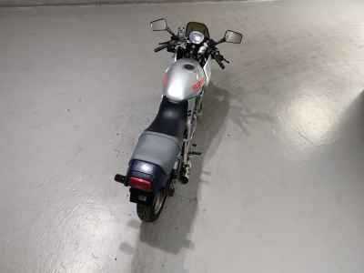 Suzuki GSX250S Katana