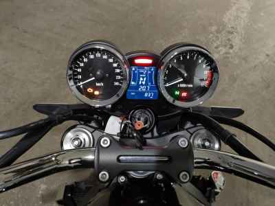 Kawasaki Z900RS 2023