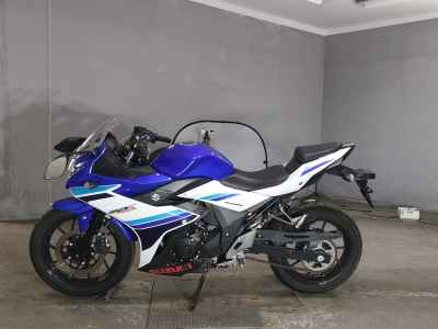 Suzuki GSX250R