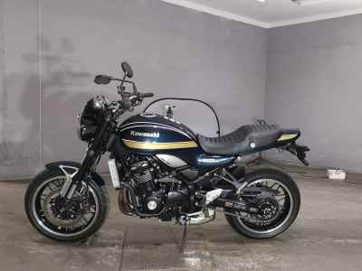 Kawasaki Z900RS 2023