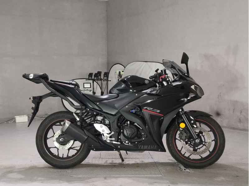 Yamaha YZF-R3 2018