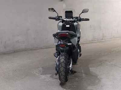 Honda X-Adv 750 2026