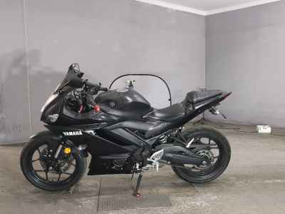 Yamaha YZF-R25