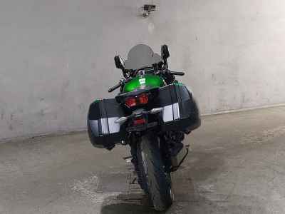 Kawasaki Ninja H2 SX 2021