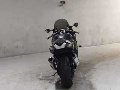 Kawasaki Ninja ZX-14R 2014