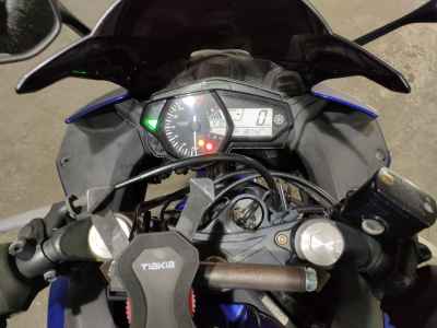 Yamaha YZF-R25