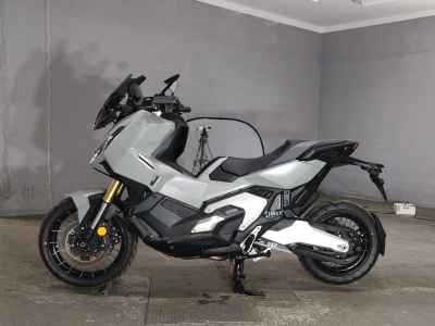 Honda X-Adv 750 2026