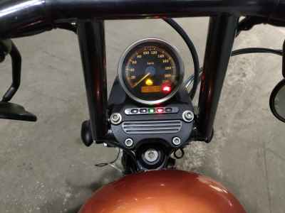 Harley-Davidson Sportster XL883R 2011