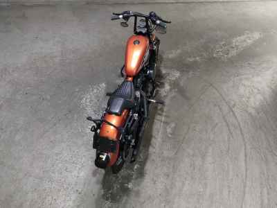 Harley-Davidson Sportster XL883R 2011