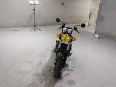 Kawasaki Zephyr 750 2023