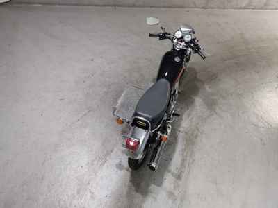 Yamaha SR400 2021