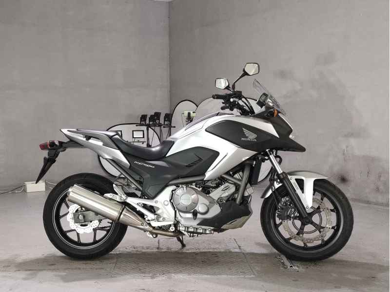 Honda NC700X 2012
