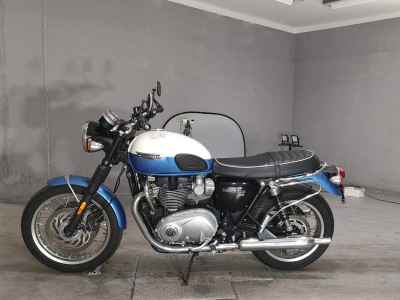 Triumph Bonneville T120 2023