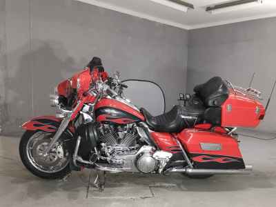 Harley-Davidson FLHTCU SE 1800 CVO 2010