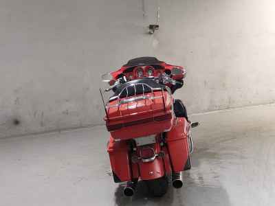 Harley-Davidson FLHTCU SE 1800 CVO 2010