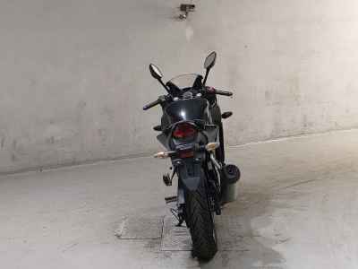 Honda CBR250R 2015