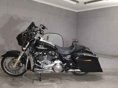Harley-Davidson Street Glide FLHXS1750 2017