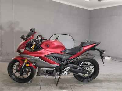Yamaha YZF-R25 2020
