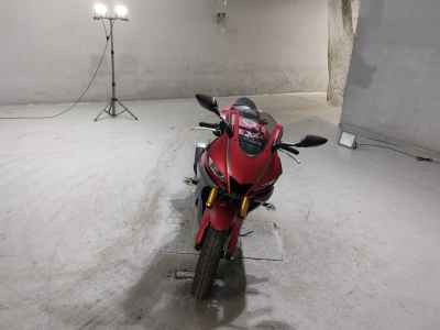 Yamaha YZF-R25 2020