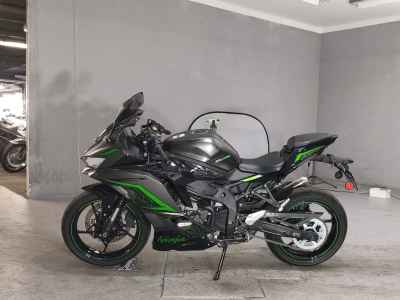 Kawasaki Ninja ZX-25R KRT Edition 2023