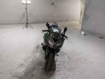 Kawasaki Ninja ZX-25R KRT Edition 2023
