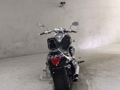 Suzuki Boulevard M109R 2011