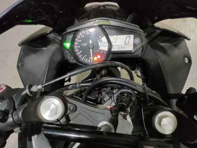 Yamaha YZF-R25 2018